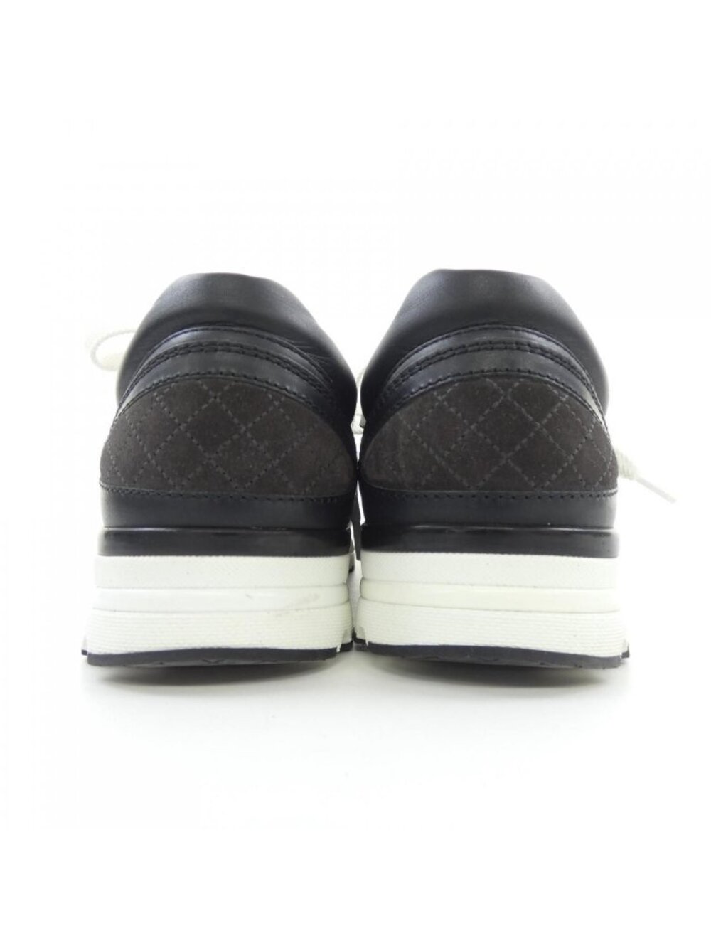 Chanel Sneakers Black - Picture 5 of 7